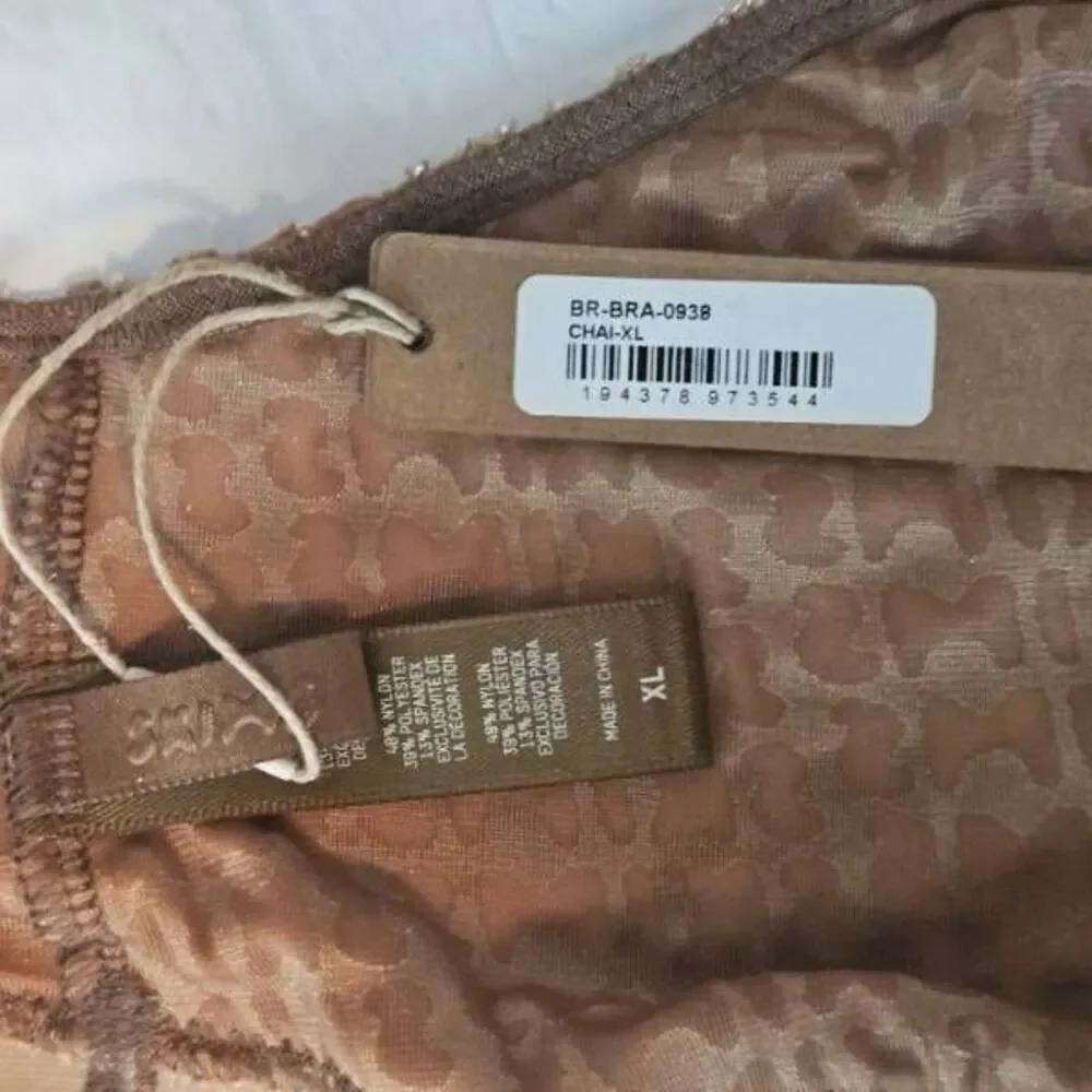 SKIMS FLOCKED‎ LOGO BRALETTE NWT